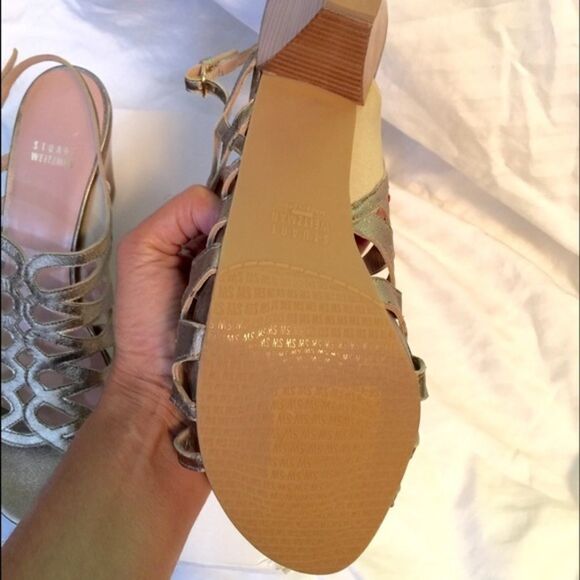 New Stuart Weiztman heeled platform sandals - Picture 3 of 3